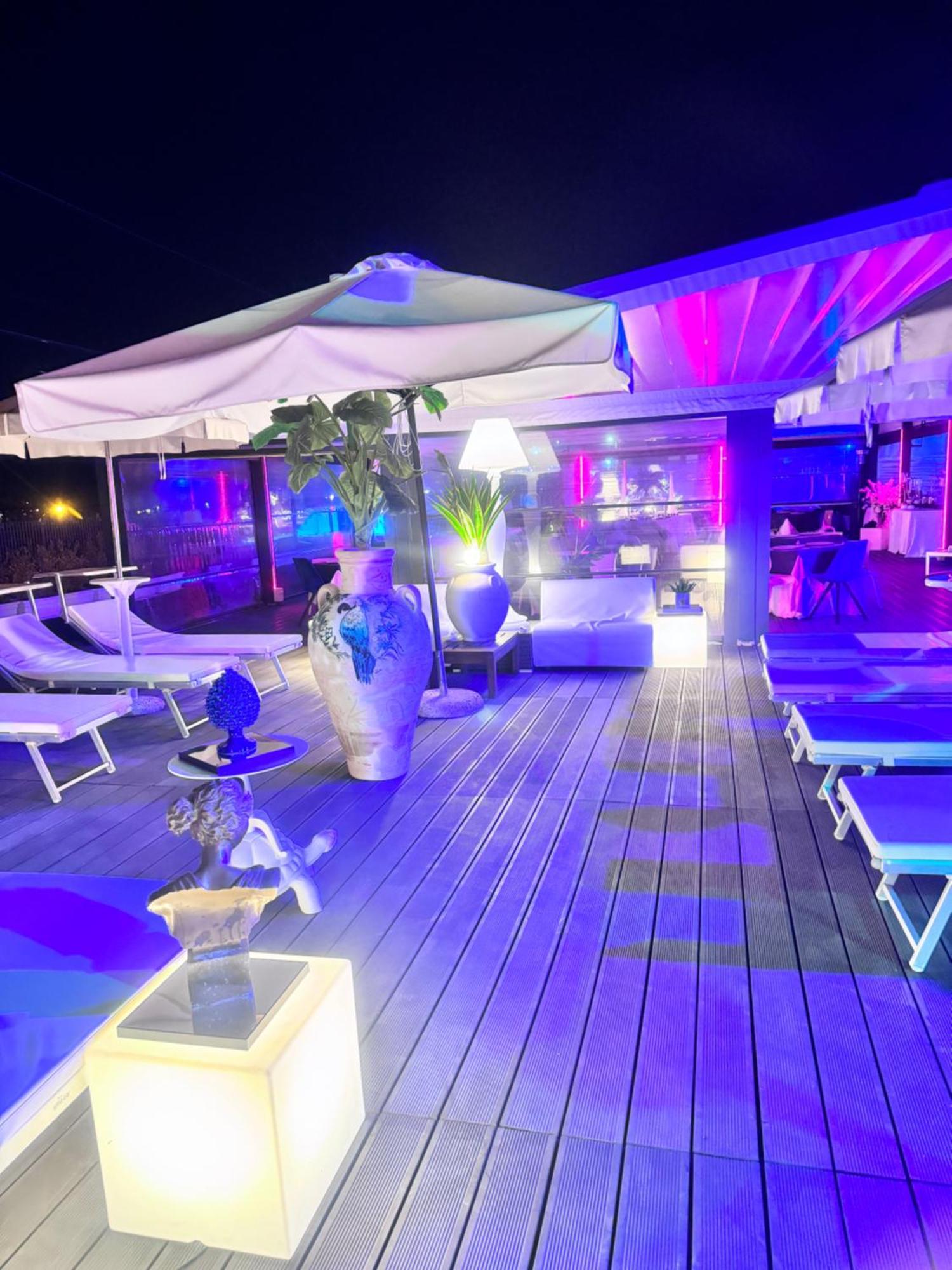 Tribus Boutique Hotel Torre Annunziata Exterior photo